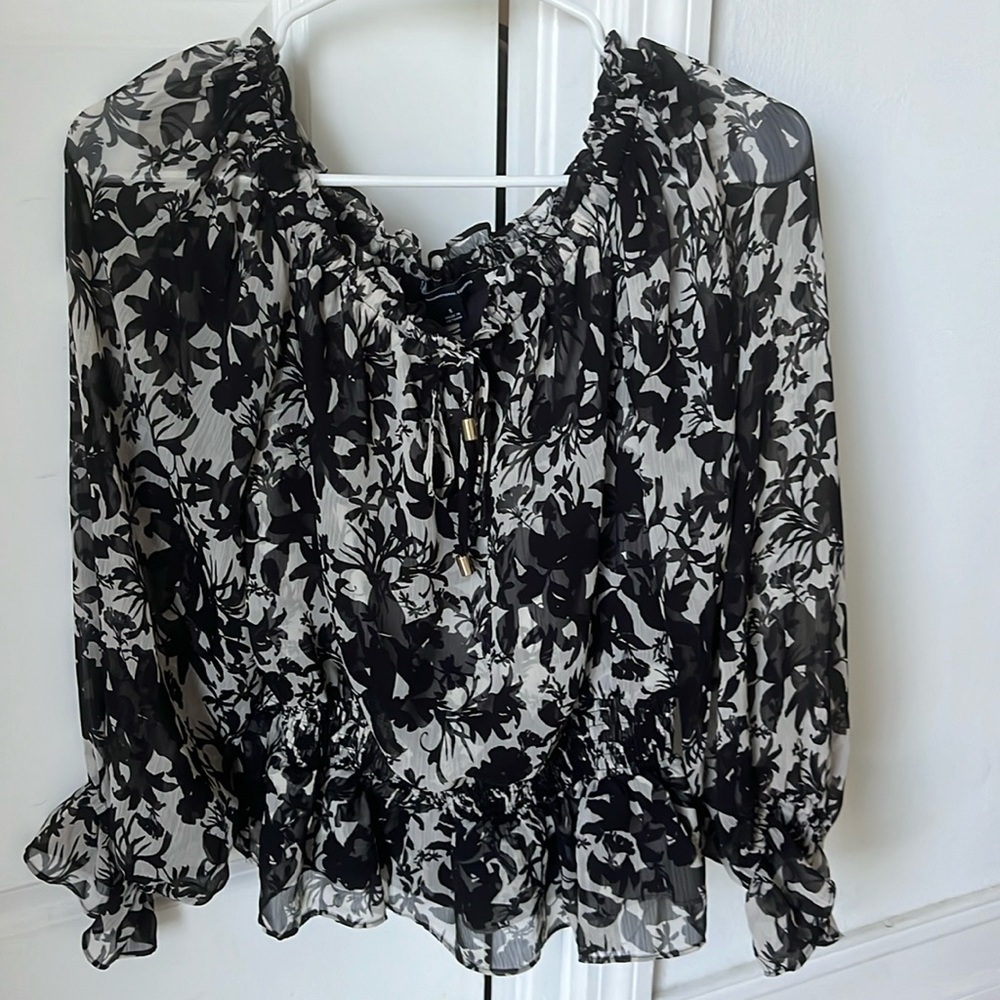 Shell polyester black and cream blouse
